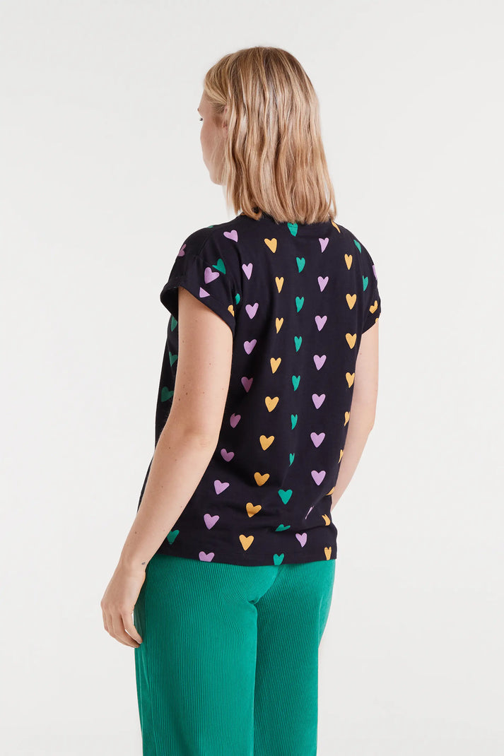 Camiseta 100% algodón con estampado Cupido Lines - Compañía Fantástica (2) Camiseta 100% algodón con estampado Cupido Lines - Compañía Fantástica