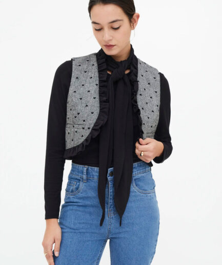 Chaleco de tejido tweed con estampado de corazones de color negro -Compañía Fantástica