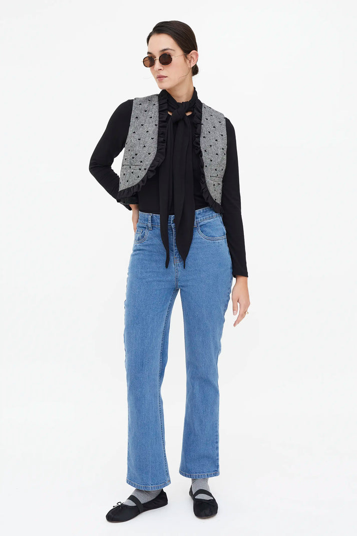 Chaleco de tejido tweed con estampado de corazones de color negro -Compañía Fantástica (4) Chaleco de tejido tweed con estampado de corazones de color negro -Compañía Fantástica