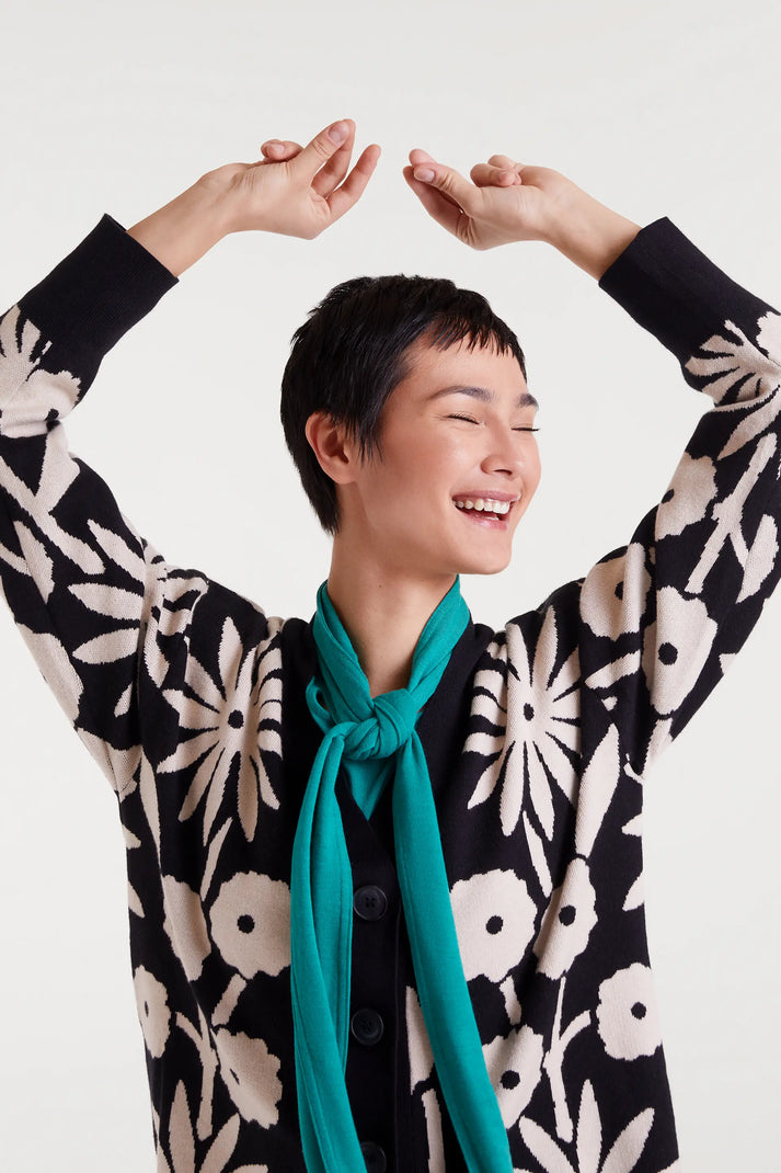 Chaqueta jacquard con estampado tofu - Compañía Fantástica (4) Chaqueta jacquard con estampado tofu - Compañía Fantástica