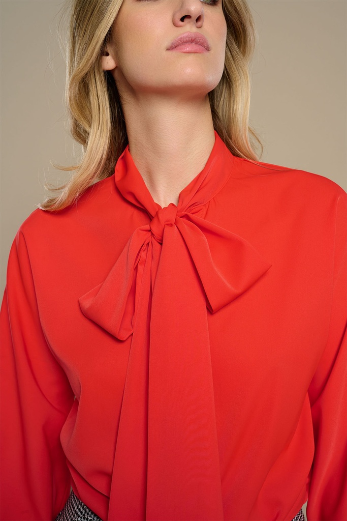 Top Ambra Minueto (1) Top Ambra Minueto