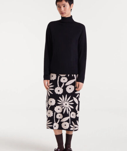 Top de punto fino negro - Compañía Fantástica