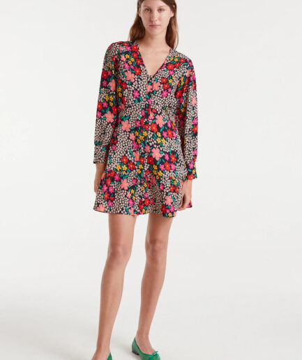 Vestido corto con estampado giardino - Compañía Fantástica