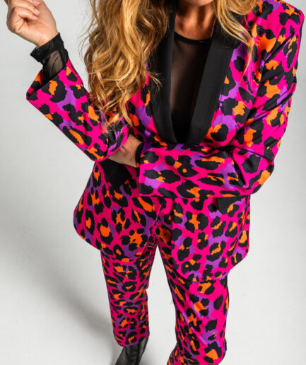 Americana Smoking De Estampado Animal Fuscia - Lolina