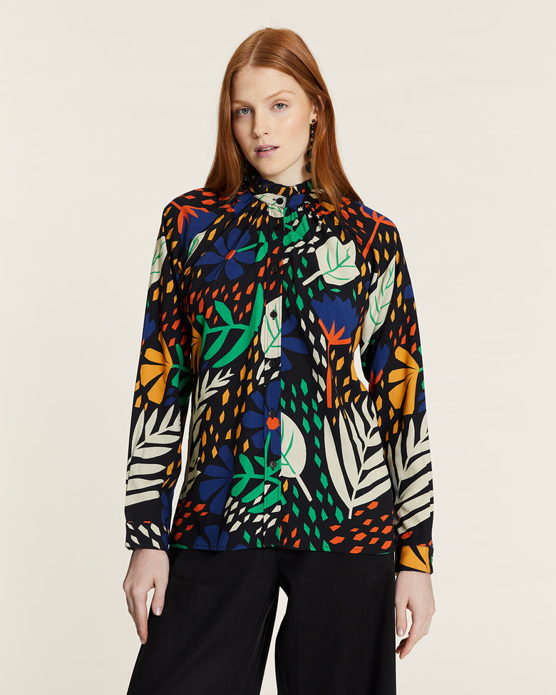 Blusa garden cuello alto – Pepaloves Blusa garden cuello alto - Pepaloves