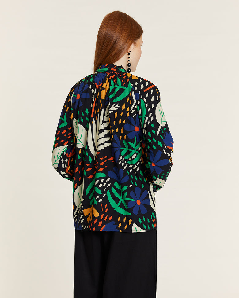 Blusa garden cuello alto - Pepaloves (4) Blusa garden cuello alto - Pepaloves