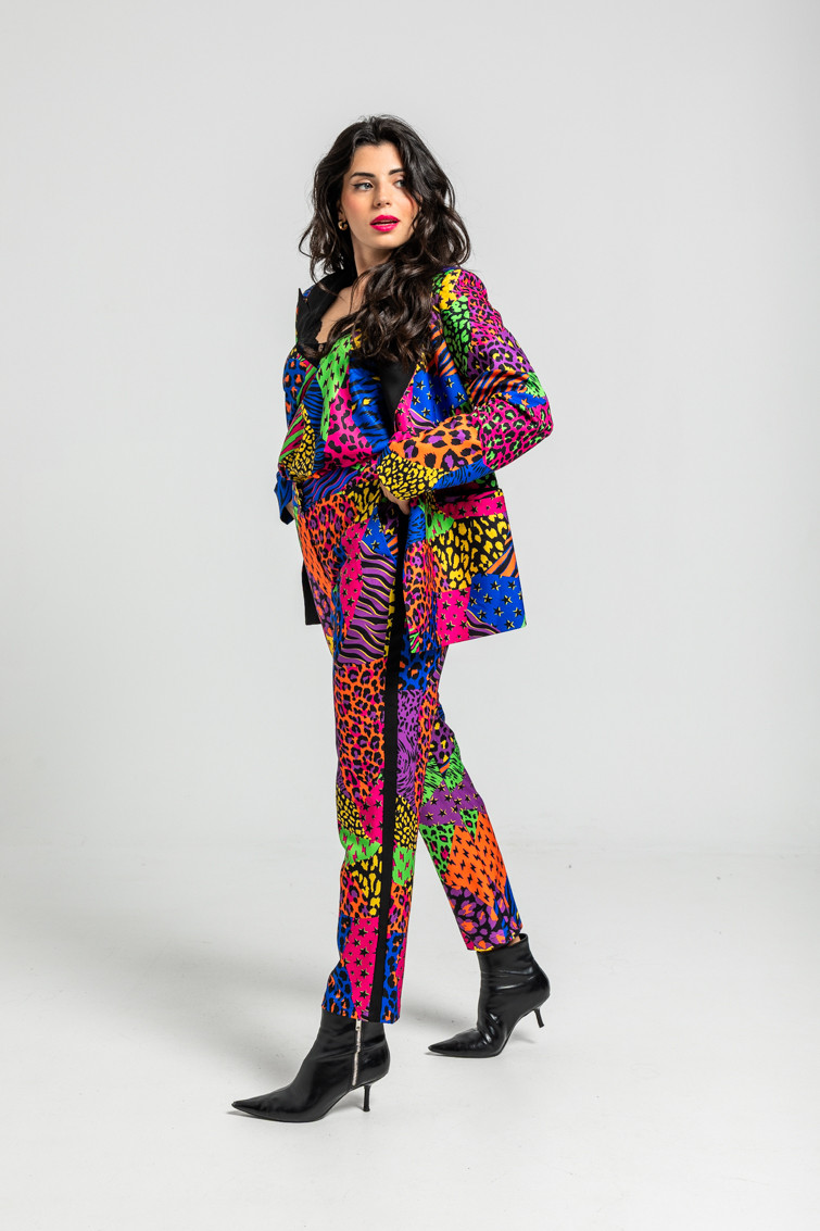 Pantalón pitillo de estampado variado de animal print - Lolina (3) Pantalón pitillo de estampado variado de animal print - Lolina