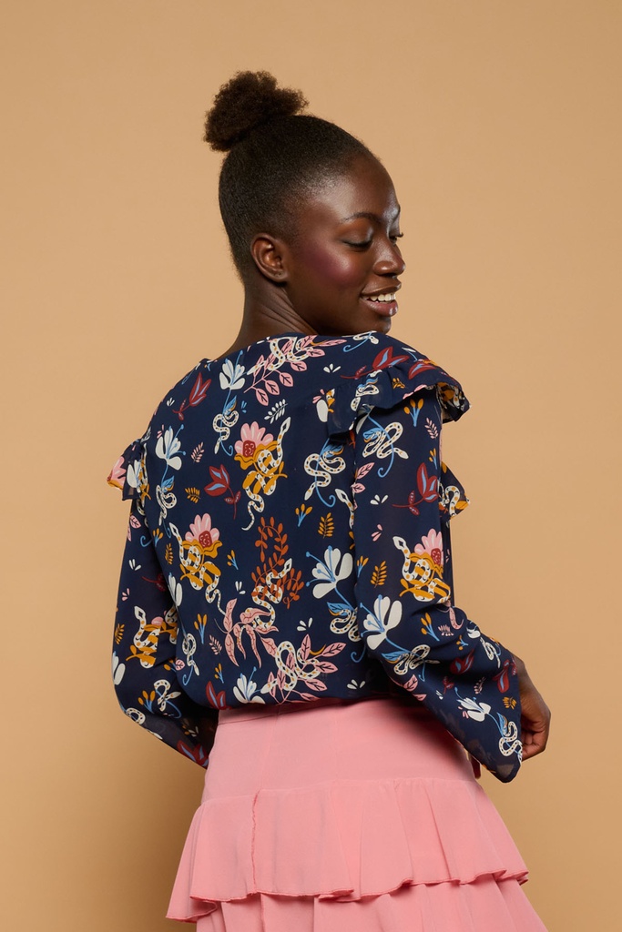 Top Aivis Minueto (1) Top Aivis Minueto