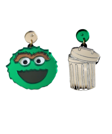 Pendiente metacrilato mini OSCAR EL GRUÑON - Chocolate complementos