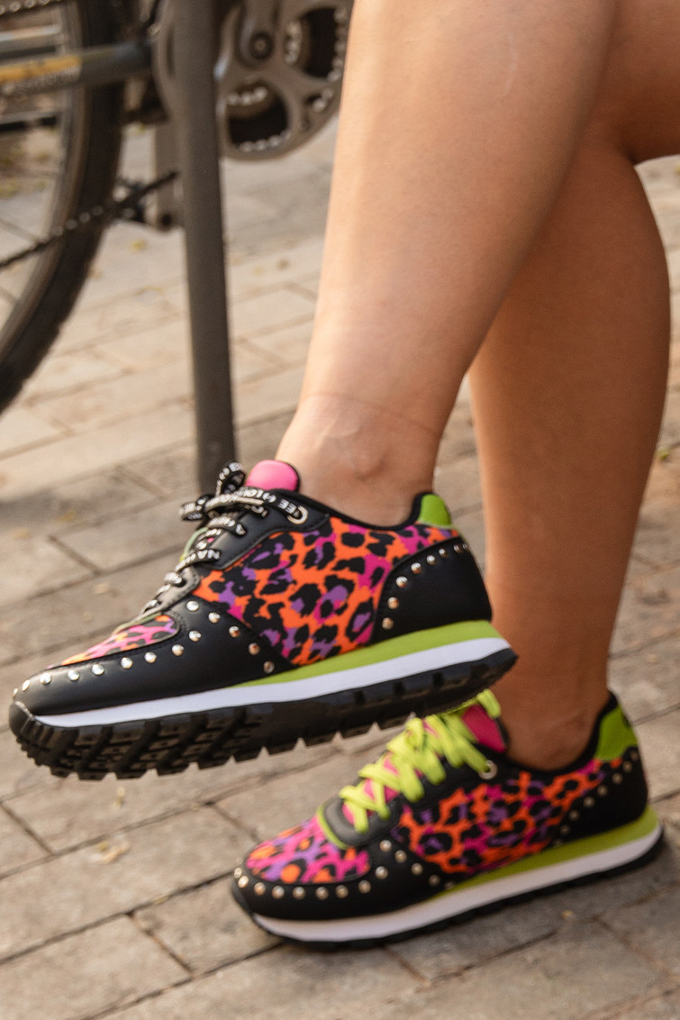 sneakers-estampadas-de-animal-print-caotica-3