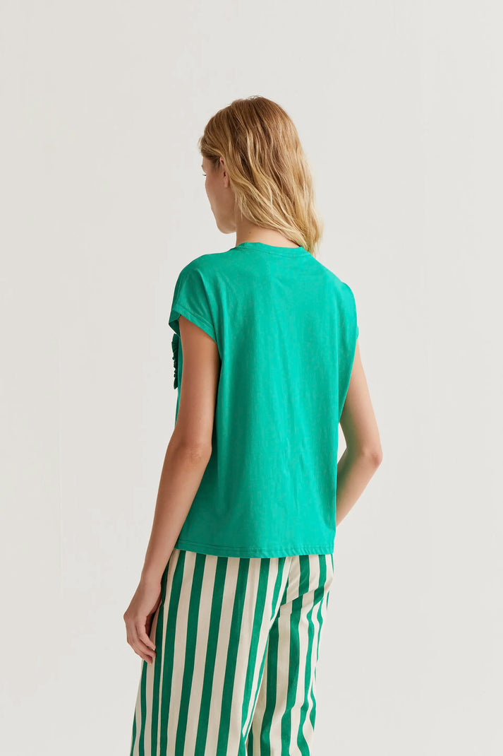 Camiseta básica verde - Compañía Fantástica (2) Camiseta básica verde - Compañía Fantástica