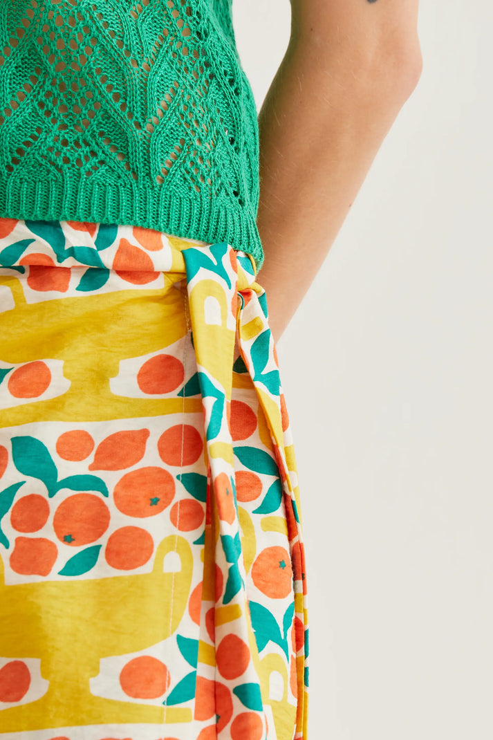 Falda midi con estampado citrus - Compañía Fantástica (3) Falda midi con estampado citrus - Compañía Fantástica