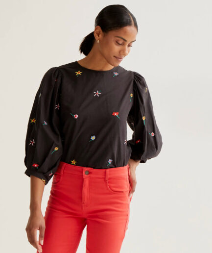 Top con estampado Black Gardener Flowers - Compañía Fantástica
