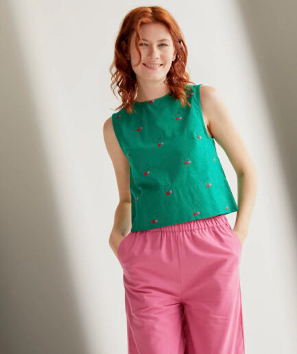 Top con estampado Green Cherries - Compañía Fantástica