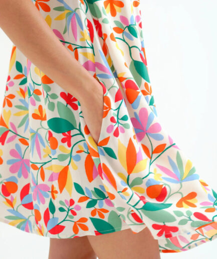 Vestido corto con estampado Lotto - Compañía Fantástica
