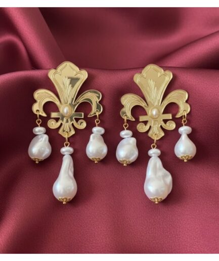 Pendientes metacrilato flamenca hechos a mano. Joyas de diseño. Producto artesanal. Producto hecho en España