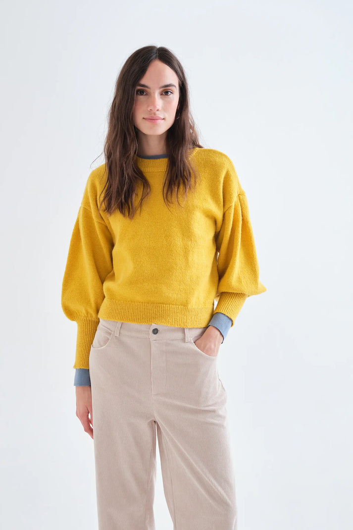 Jersey básico de punto amarillo - Compañía Fantástica Jersey básico de punto amarillo - Compañía Fantástica