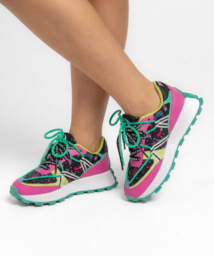 Sneakers estampadas - Lolina. Mi caos, mi universo