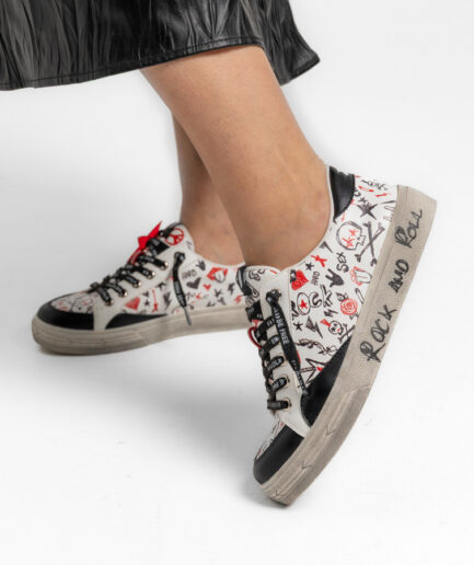 Zapatillas deportivas de piel con suela de goma - Lolina. ROCK AND ROLL
