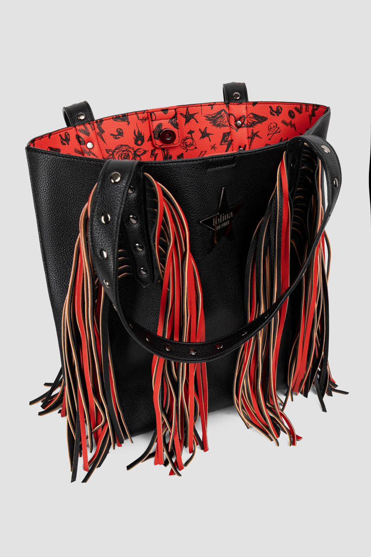 Bolso shopper con flecos y tachuelas - Lolina. ROCK AND ROLL (5) Bolso shopper con flecos y tachuelas - Lolina. ROCK AND ROLL
