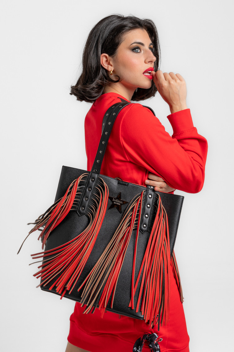 Bolso shopper con flecos y tachuelas - Lolina. ROCK AND ROLL Bolso shopper con flecos y tachuelas - Lolina. ROCK AND ROLL