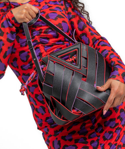 Bolso mediano trenzado con bolsa fruncida en interior - Lolina. Mi caos, mi universo